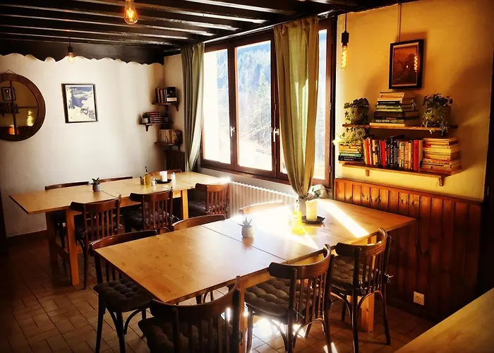 Hotel Au Bon Accueil 3*